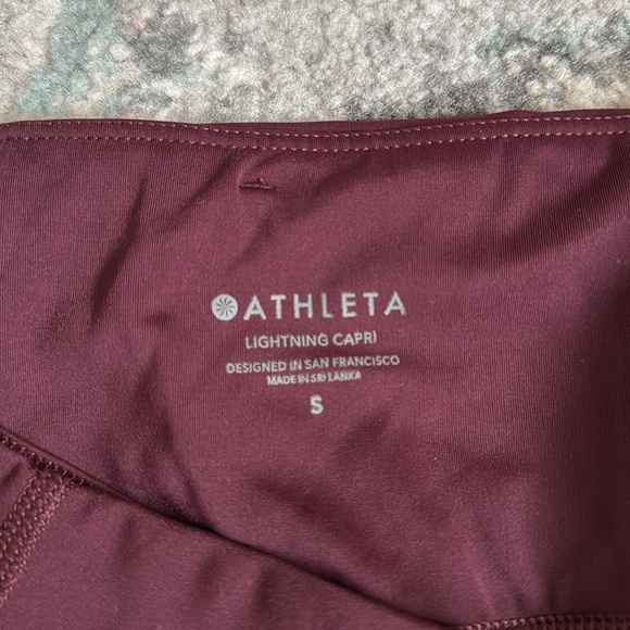 Athleta Lightening Cropped Leggings - Picture 4 of 10